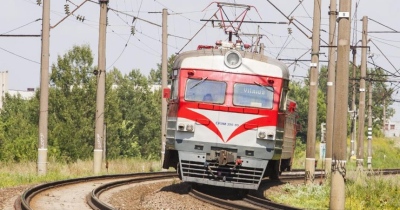 Keliaujančių traukiniais patogumui – elektroninis terminuotas bilietas Keliaujančių traukiniais patogumui – elektroninis terminuotas bilietas