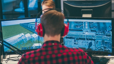 Lietuviai nesustoja: šįkart „Minecrafte“ pastatė „SpaceX“ tunelį, biurą ir oro uostą Lietuviai nesustoja: šįkart „Minecrafte“ pastatė „SpaceX“ tunelį, biurą ir oro uostą