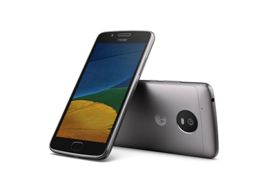 „Lenovo“ pristatė vandeniui atsparius „Moto G5“ ir „Moto G5 Plus“