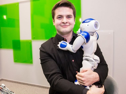 „Robotiados“ vadovas Kristijonas Vasiliauskas: žmogus yra robotas, tik biologinis