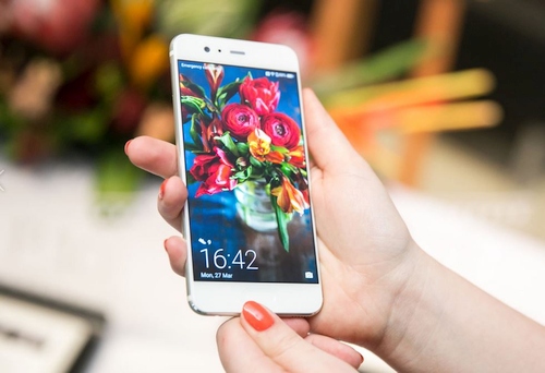 „Huawei P10“ apžvalga: kirs konkurentams ar kris po konkurentais?