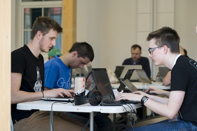 „Hacker Games Pro“ sukurta programėlė džiugins vairuotojus „Hacker Games Pro“ sukurta programėlė džiugins vairuotojus