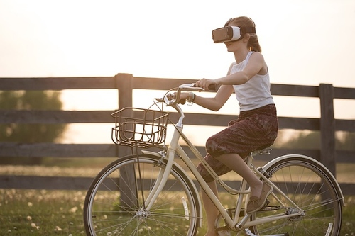 Kaip virtualiosios realybės akiniai keičia pasaulį