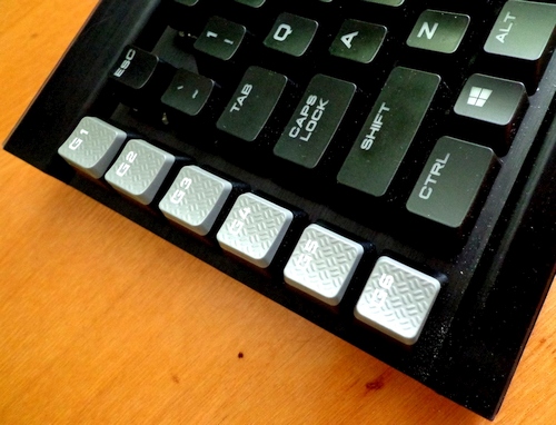 200 eurų už klaviatūrą: „Corsair K95 RGB Platinum“ apžvalga