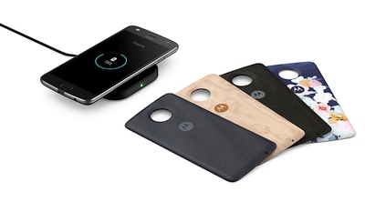 „Moto Mods“ kolekcijos papildymas: žaidimų pultas, kolonėlė ir greitas įkrovimas „Moto Mods“ kolekcijos papildymas: žaidimų pultas, kolonėlė ir greitas įkrovimas