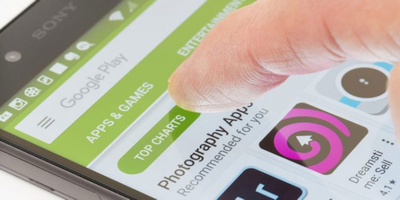 „Google Play“ sumažės nupirktų atsiliepimų ir suklastotų reitingų „Google Play“ sumažės nupirktų atsiliepimų ir suklastotų reitingų