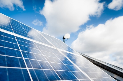 Elektros energetika: sritis universaliam specialistui Elektros energetika: sritis universaliam specialistui