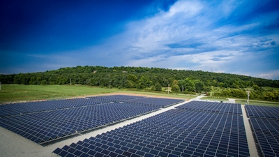 Pirmą kartą „Husqvarna“ gamykla naudos savą saulės energiją Pirmą kartą „Husqvarna“ gamykla naudos savą saulės energiją