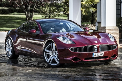 Istorinis „Tesla“ konkurentas sugrįžta – kodėl „Fisker Karma“ pasekėjui lemta ir vėl žlugti?