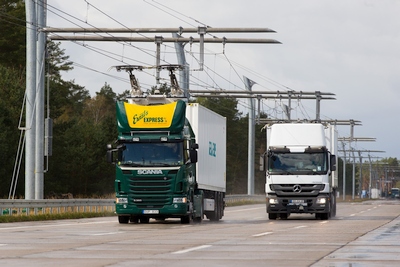 „Siemens“ elektrifikuos pirmą greitkelio atkarpą Vokietijoje, kuria judės krovininis transportas