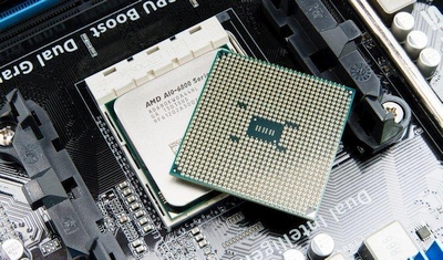 AMD pripažįsta, kad 7 nm technologija taktinių dažnių nepadidins