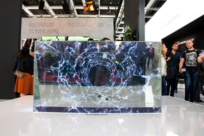 „Panasonic“ parodė skaidrų OLED televizorių „Panasonic“ parodė skaidrų OLED televizorių