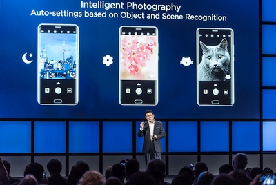„Huawei“ pristatė ateities mobiliųjų įrenginių dirbtinį intelektą „Huawei“ pristatė ateities mobiliųjų įrenginių dirbtinį intelektą