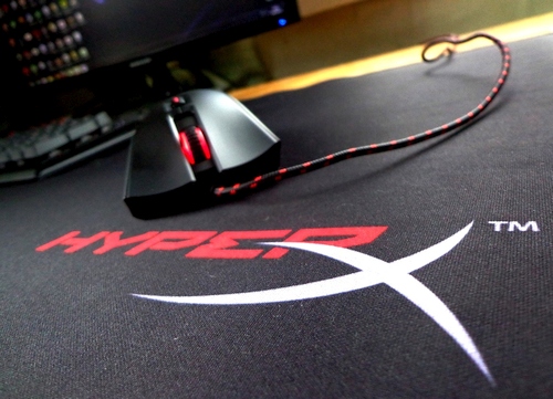 Trejais mygtukais per daug: „Hyperx Pulsefire“ žaidimų pelės ir „Fury S XL“ kilimėlio apžvalga