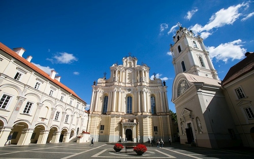 Paskelbė naujus reitingus: išsiskiria tik du Lietuvos universitetai