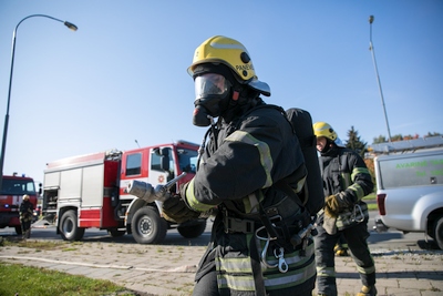 Pratybos patvirtino: ESO ir saugos tarnybos avarijas likviduoja greitai ir profesionaliai Pratybos patvirtino: ESO ir saugos tarnybos avarijas likviduoja greitai ir profesionaliai