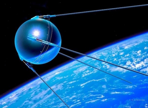 Pirmojo dirbtinio Žemės palydovo „Sputnik 1“ paslaptis: kodėl jis taip ryškiai švietė?