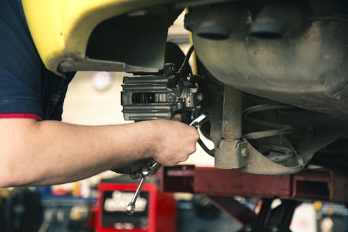 Kuriama programėlė, galėsianti vien iš garso diagnozuoti automobilio variklio problemas