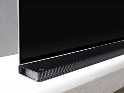LG garso sistema „Sound Bar SJ8“ su „Chromecast“ palaikymu parduodama Lietuvoje