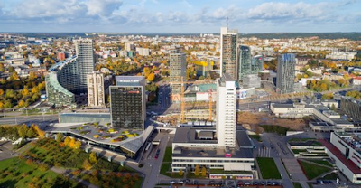 Žemės ūkio įrengimų gamintoja „Kinze“ plečiasi Vilniuje: kurs technologijas daiktų internetui Žemės ūkio įrengimų gamintoja „Kinze“ plečiasi Vilniuje: kurs technologijas daiktų internetui