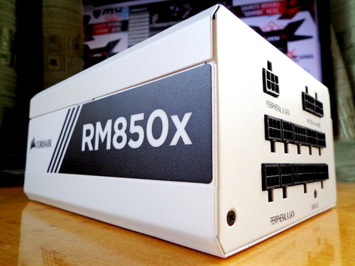 Tobulas maitinimo blokas neegzist... „Corsair RM850x“ apžvalga Tobulas maitinimo blokas neegzist... „Corsair RM850x“ apžvalga