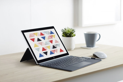Planšetė „HP Envy x2“ ir „ultrabookas“ „ASUS NovaGo“ tapo pirmaisiais ARM prietaisais, kuriuose veikia „Windows 10“ Planšetė „HP Envy x2“ ir „ultrabookas“ „ASUS NovaGo“ tapo pirmaisiais ARM prietaisais, kuriuose veikia „Windows 10“