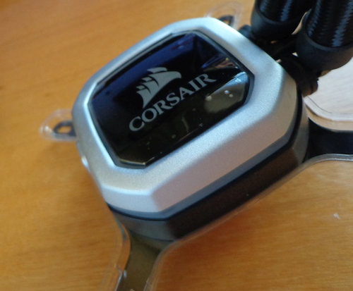 Testuojame galingiausią „Corsair“ aušinimo skysčiu sistemą „H150i PRO RGB“