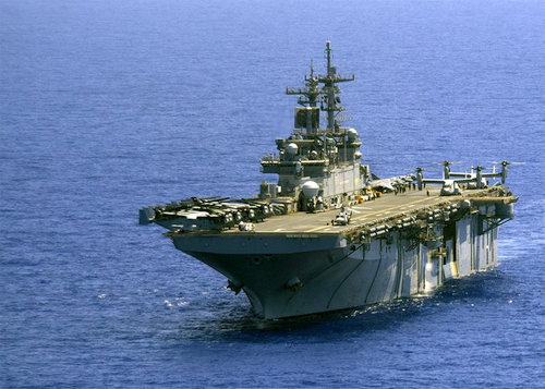 Kuo toks ypatingas JAV desantinis laivas „USS Wasp“ ir kodėl būtent jis panaudotas Šiaurės Korėjos įspėjimui