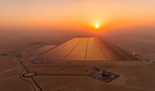 Beveik 4 milijardų dolerių investicijos į saulės jėgainių parką Egiptą pavers visiškai kita šalimi