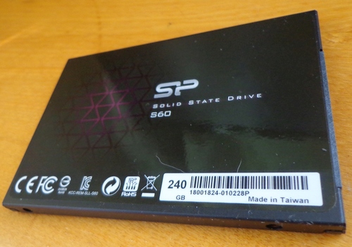 Nebrangaus „Silicon Power S60“ SSD su MLC atmintimi apžvalga