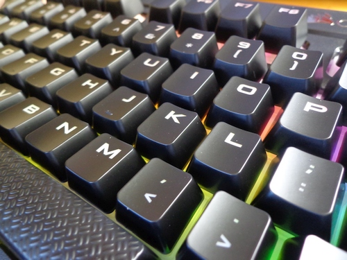 „Corsair K68 RGB“ klaviatūros apžvalga