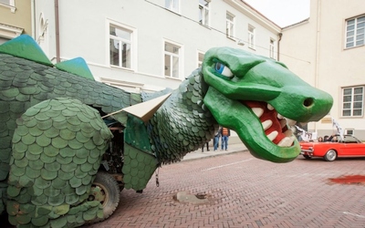 FiDi švenčia jubiliejų ir kviečia į renginius FiDi švenčia jubiliejų ir kviečia į renginius