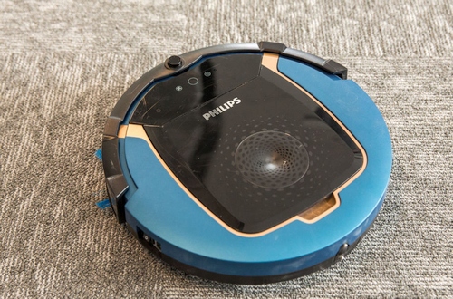 Siurblys robotas „Philips SmartPro Active“ atskleidė: smarkiai klydau