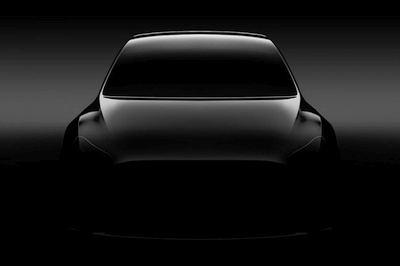 „Tesla“ gamins dar vieną naują elektromobilį