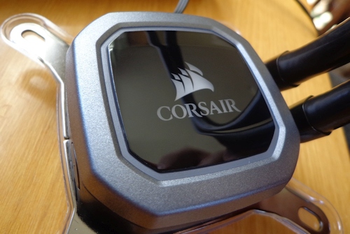 Iš ko amerikiečiai šaipos, tą lietuviai perka: „Corsair H60“ apžvalga