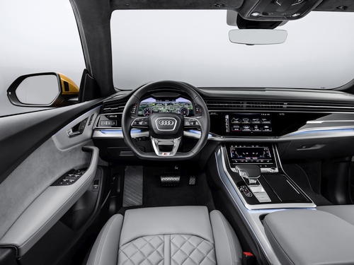 „Audi Q8“: naujasis Q šeimos veidas