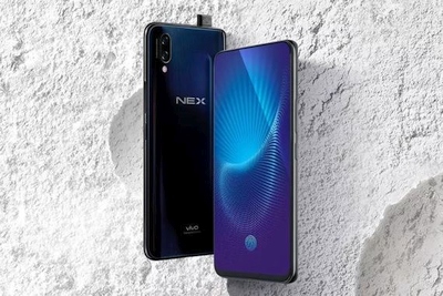 Pristatytas ateities telefonas su beveik visiškai išnaikintais rėmeliais Pristatytas ateities telefonas su beveik visiškai išnaikintais rėmeliais