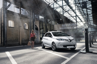 „Renault“ investuos 1 mlrd. eurų į elektromobilių gamybą Prancūzijoje „Renault“ investuos 1 mlrd. eurų į elektromobilių gamybą Prancūzijoje