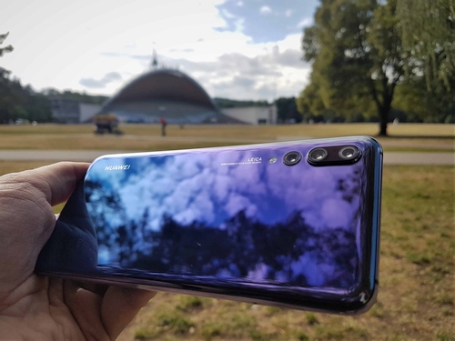 „Huawei P20 Pro“ apžvalga