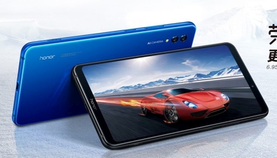 „Huawei“ pristatė didžiulį „Honor“ flagmaną „Huawei“ pristatė didžiulį „Honor“ flagmaną