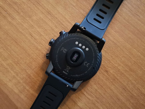 Išmaniojo laikrodžio „Amazfit Stratos“ apžvalga