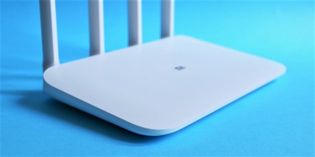 Naujo „Xiaomi“ „Mi 4“ maršrutizatoriaus, kuris 4 kartus padidina „Wi-Fi“ greitį, apžvalga Naujo „Xiaomi“ „Mi 4“ maršrutizatoriaus, kuris 4 kartus padidina „Wi-Fi“ greitį, apžvalga