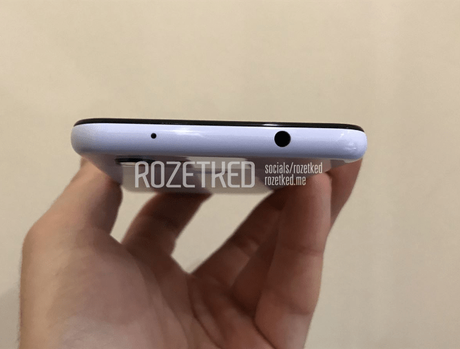 Pasirodė galimos „Google Pixel 3 Lite“ nuotraukos ir specifikacijos Pasirodė galimos „Google Pixel 3 Lite“ nuotraukos ir specifikacijos