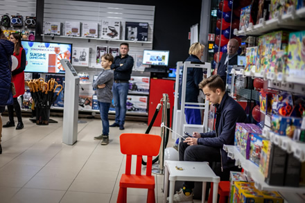 Rekordinis Juodasis penktadienis: per dieną tikimasi sulaukti daugiau kaip 700 tūkst. pirkėjų Rekordinis Juodasis penktadienis: per dieną tikimasi sulaukti daugiau kaip 700 tūkst. pirkėjų