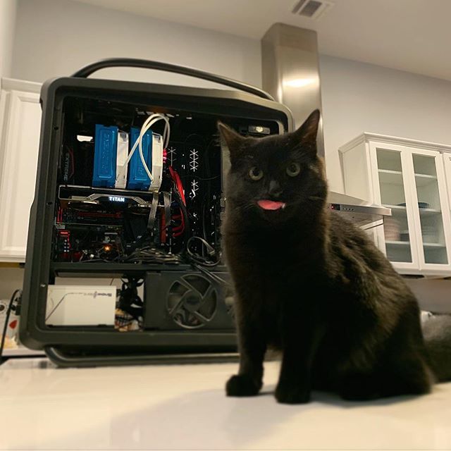 „nVidia“ jau reklamuoja „RTX Titan“ „nVidia“ jau reklamuoja „RTX Titan“