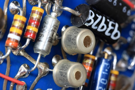 Kaip rasti sunkiai randamą elektronikos komponentą? Kaip rasti sunkiai randamą elektronikos komponentą?