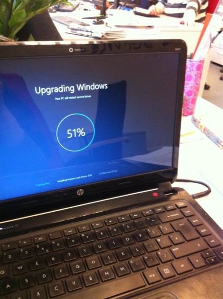 „Windows 10“ pagaliau aplenkė „Windows 7“