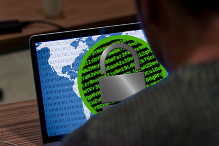 Specialistai perspėja dėl e. valdžios vartų spragų: per ataką gali perimti jūsų duomenis