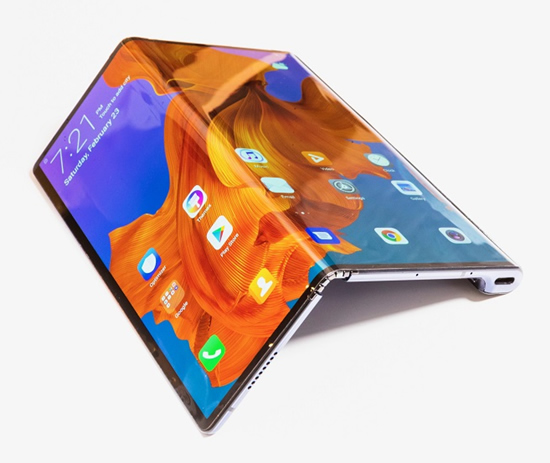 Nauja „Huawei“ kryptis – pristatytas sulenkiamas telefonas Nauja „Huawei“ kryptis – pristatytas sulenkiamas telefonas