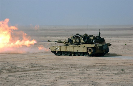 „M1A2 Abrams“ ir šiandien yra vienas geriausių tankų pasaulyje / © commons.wikimedia.org